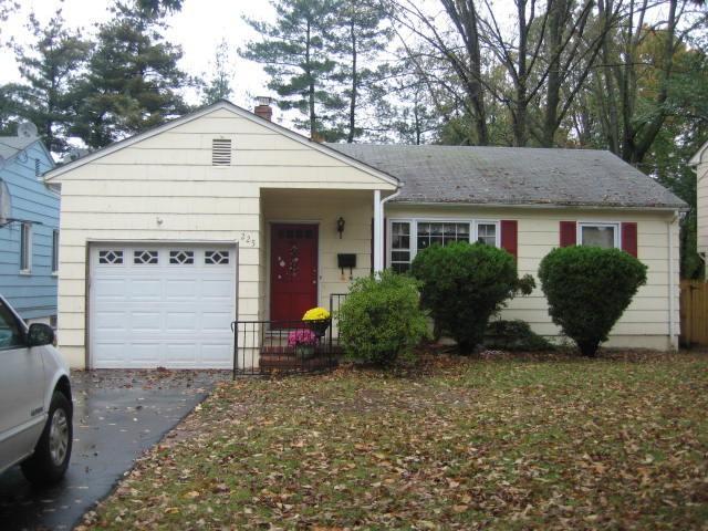 MLS #/Web ID: 2721623