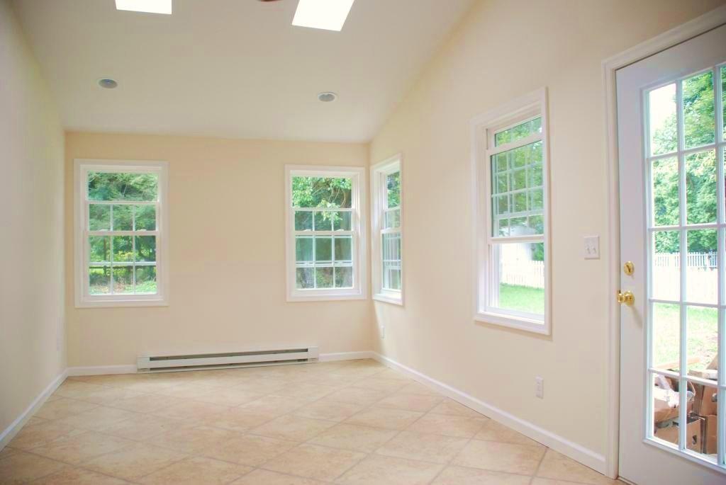 MLS #/Web ID: 2723823