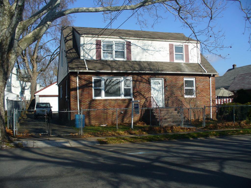 MLS #/Web ID: 2730923