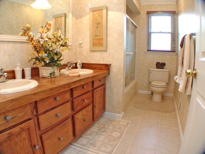 MLS #/Web ID: 2681324