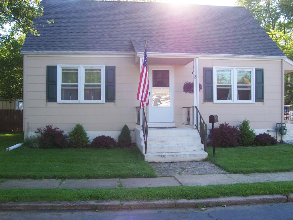 MLS #/Web ID: 2685024