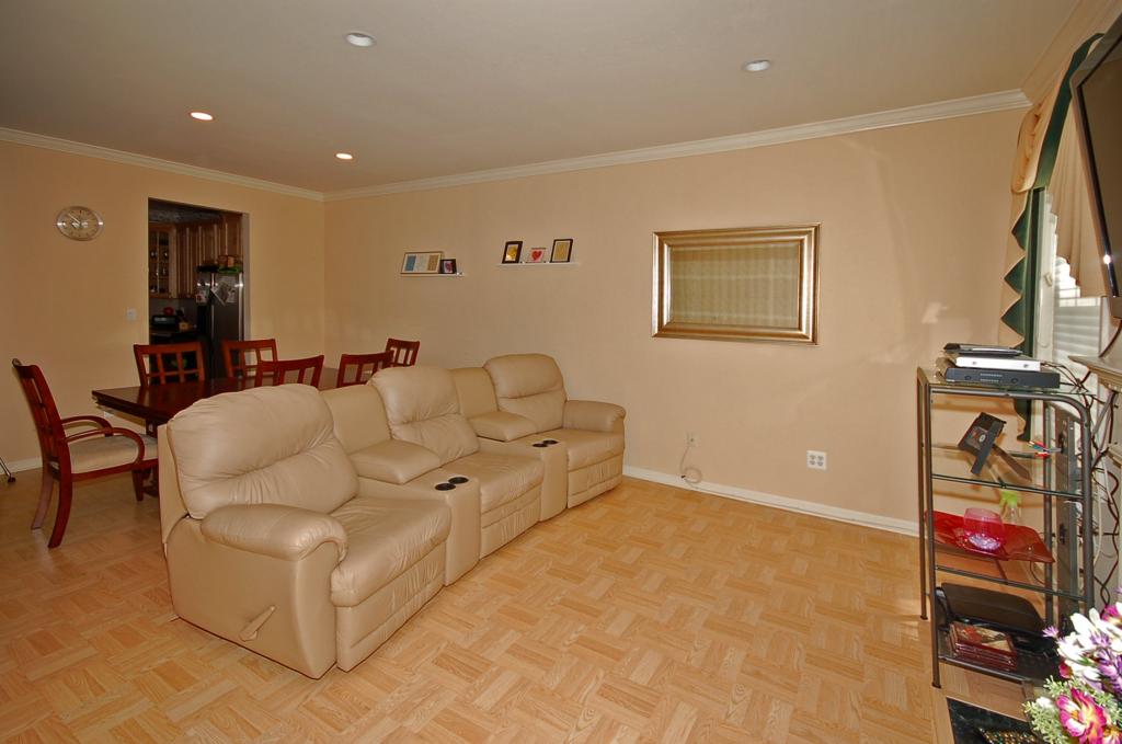 MLS #/Web ID: 2697224