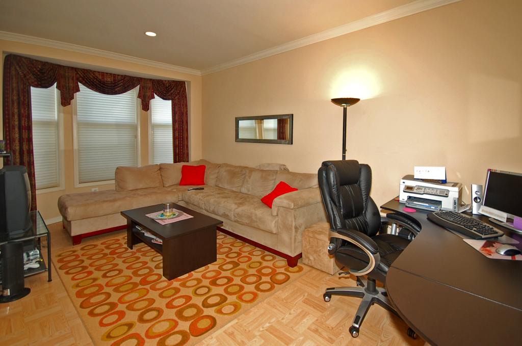 MLS #/Web ID: 2697224