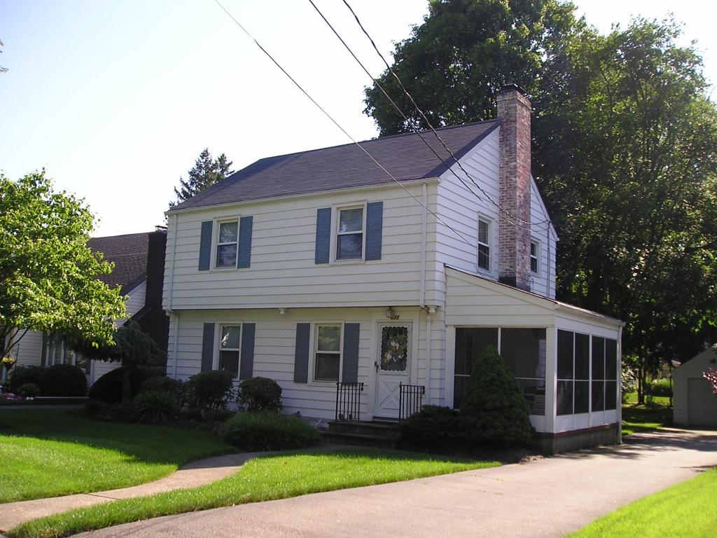 622 Lincoln Ave.