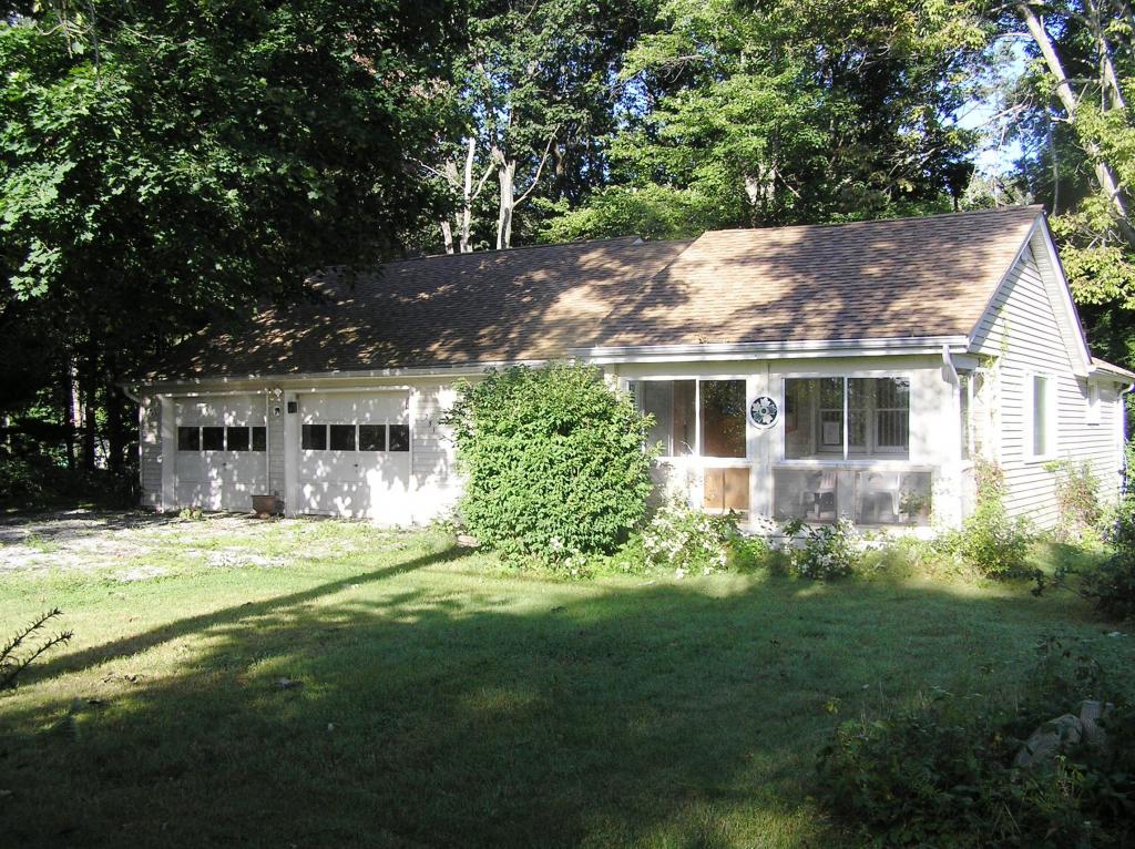 MLS #/Web ID: 2718524