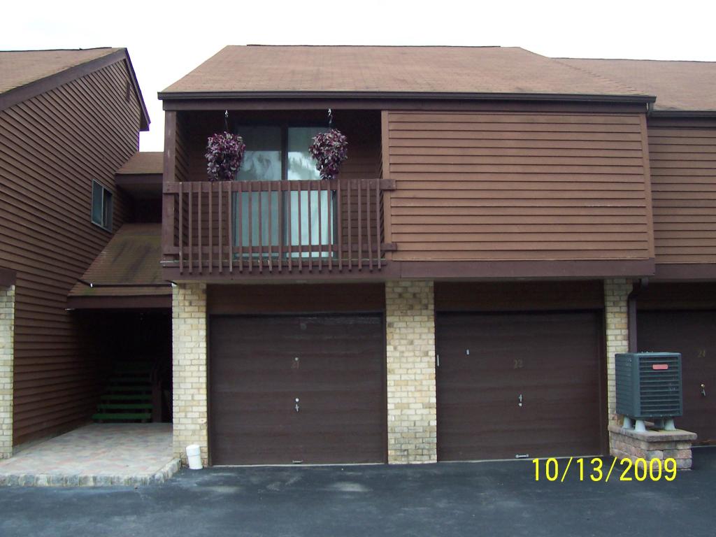 MLS #/Web ID: 2721224