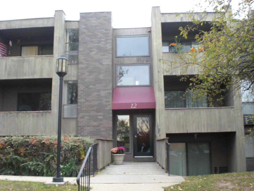 MLS #/Web ID: 2723324