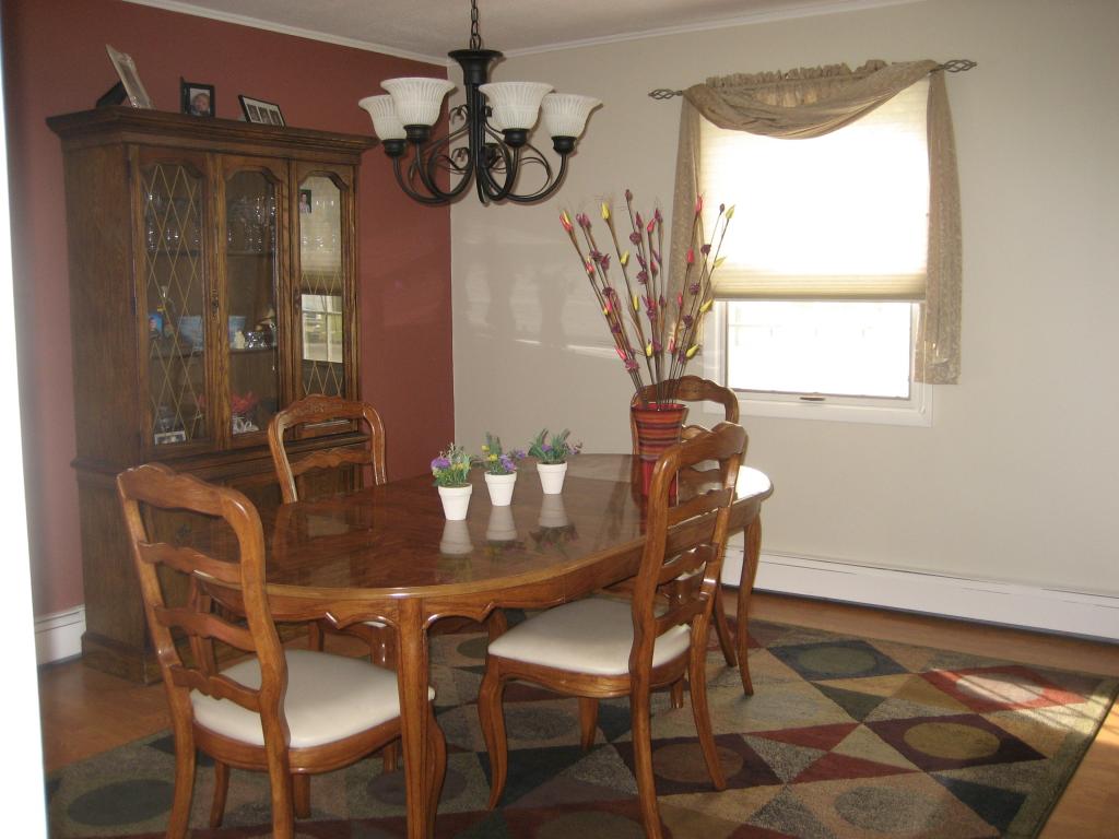 MLS #/Web ID: 2723824