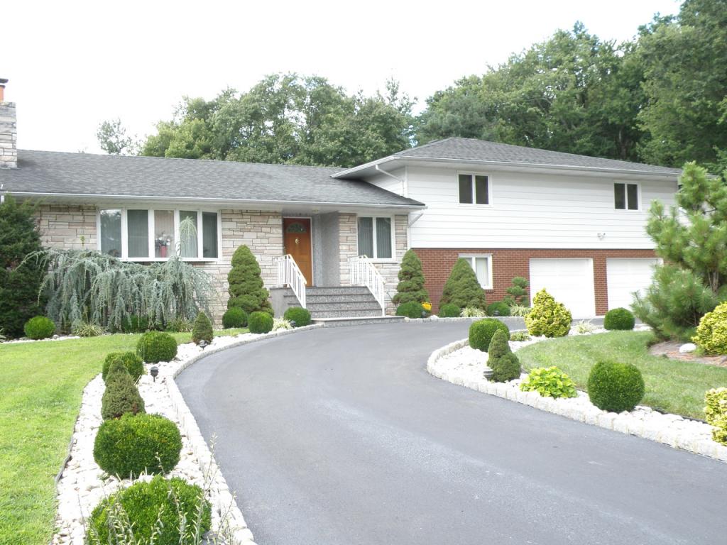 170 KNOLL ROAD