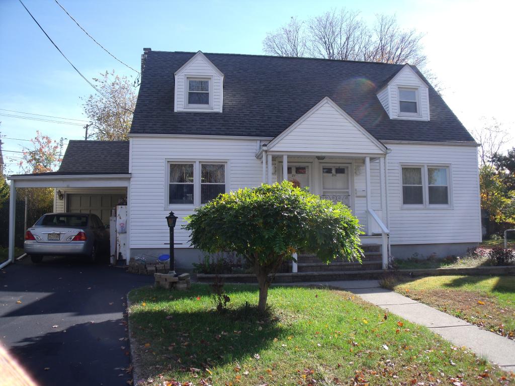 81 ABERDEEN CT