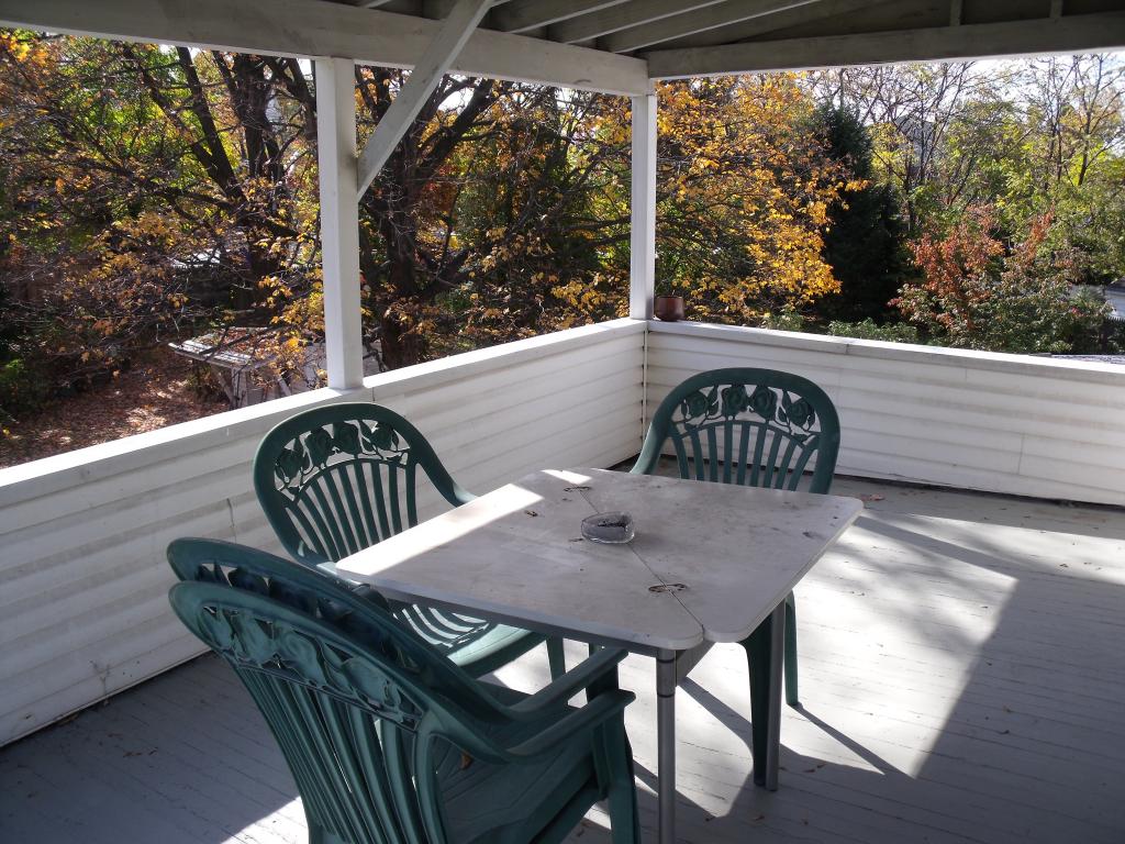 81 ABERDEEN CT