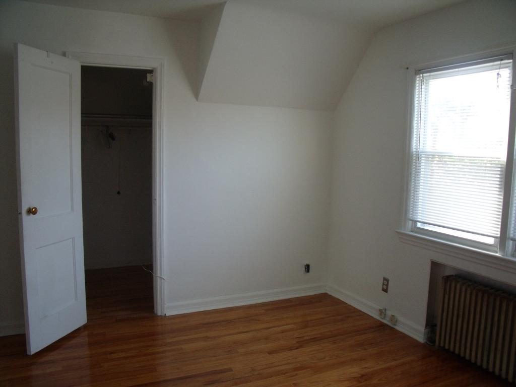 81 ABERDEEN CT