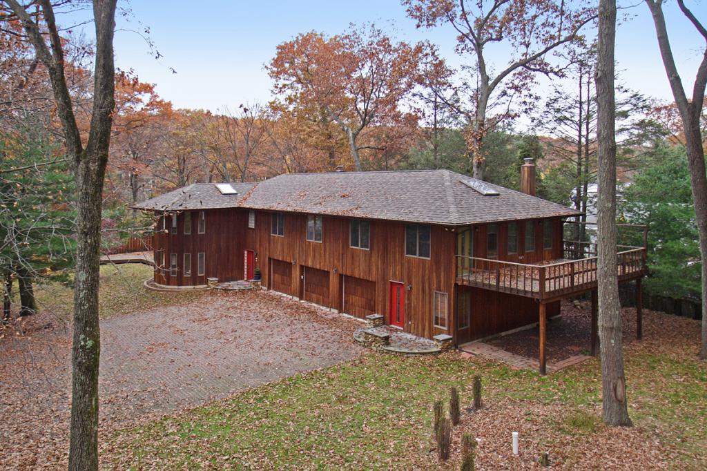 MLS #/Web ID: 2726724