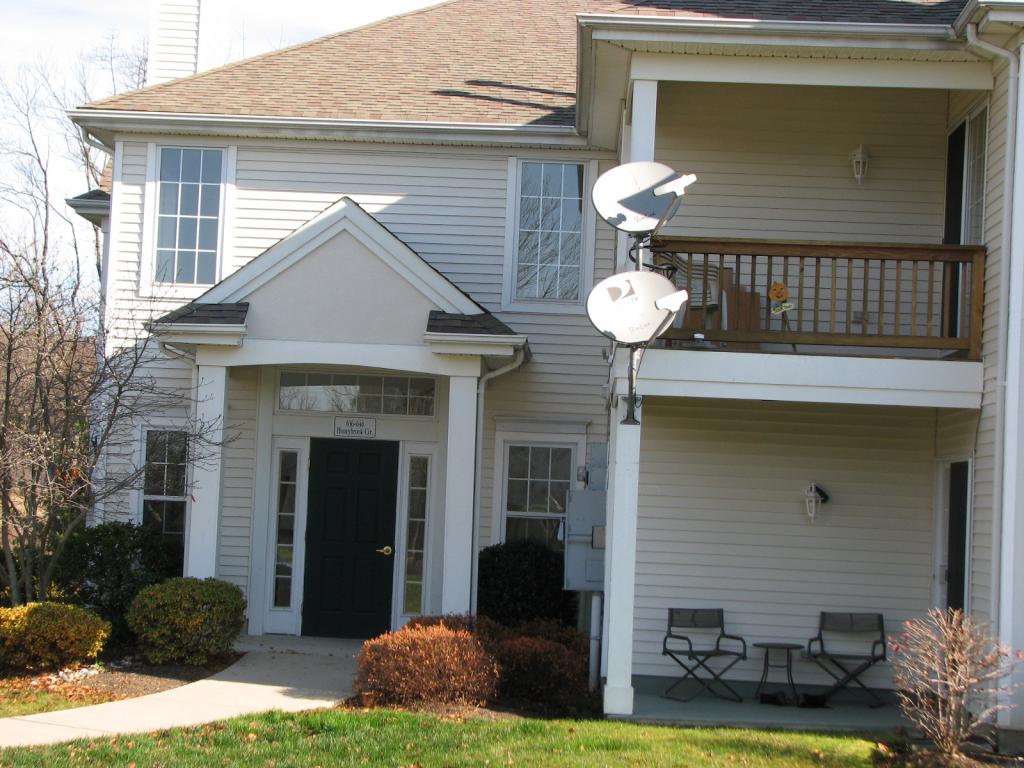 MLS #/Web ID: 2728424