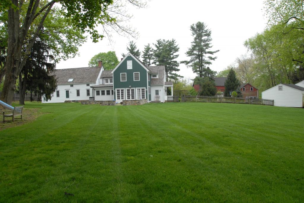 MLS #/Web ID: 2699725