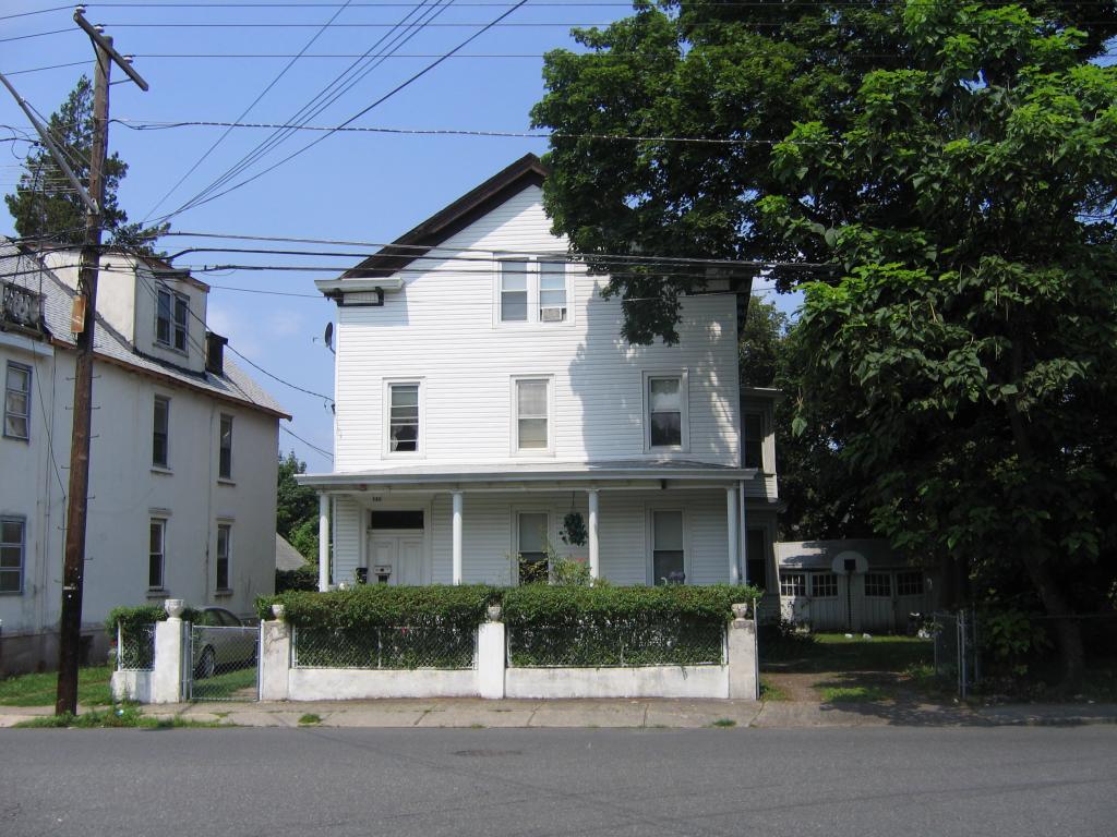 MLS #/Web ID: 2706525