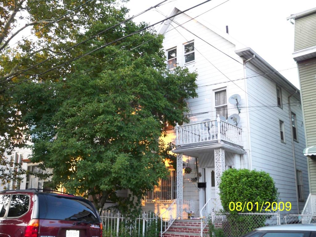 MLS #/Web ID: 2712425