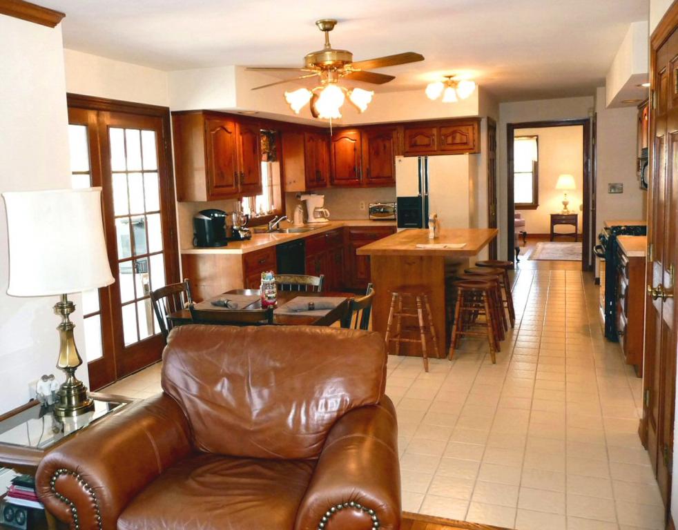 MLS #/Web ID: 2718625