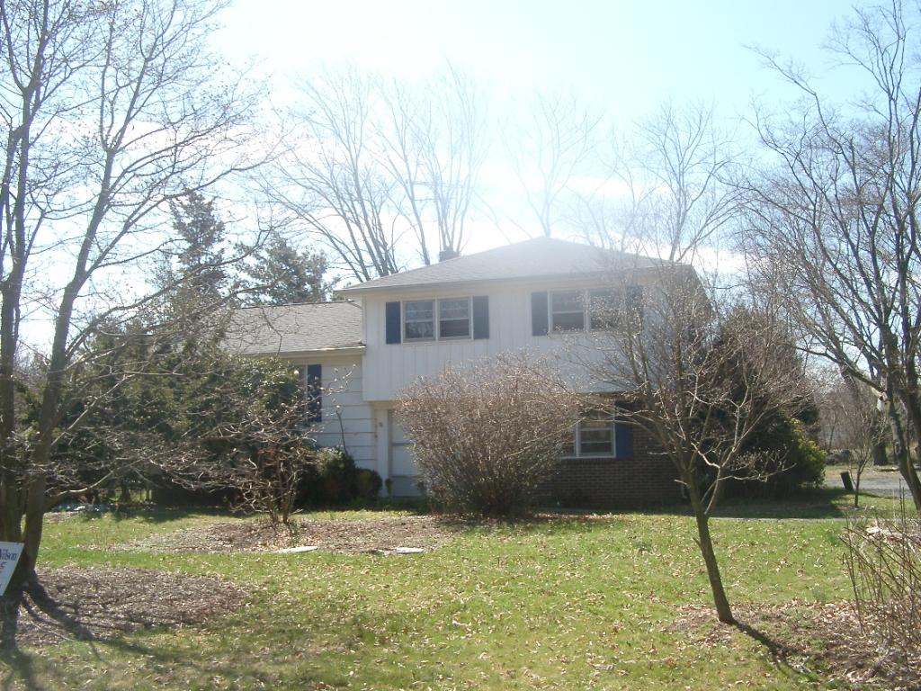 MLS #/Web ID: 2718825