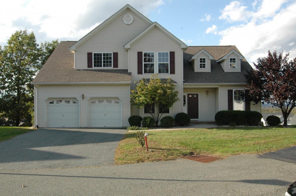 MLS #/Web ID: 2718925