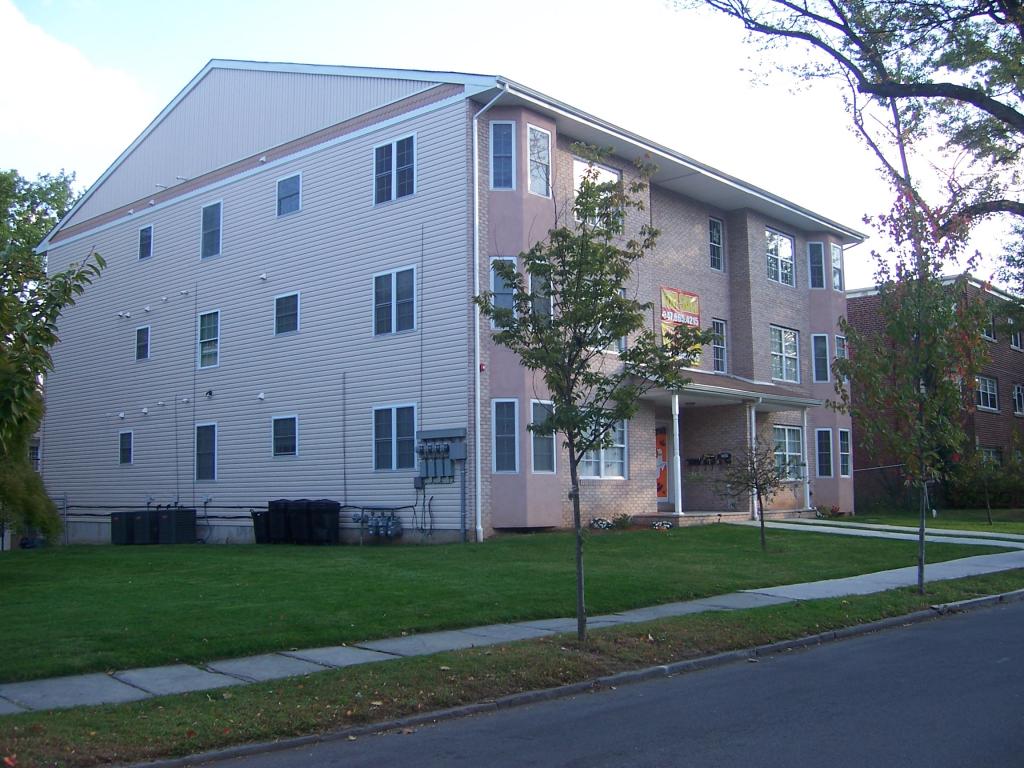 224 N ARLINGTON AVE
