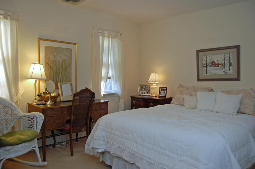 MLS #/Web ID: 2724325