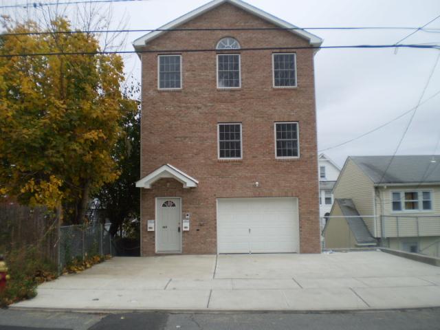 275-277 Wayne Ave.