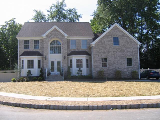 MLS #/Web ID: 2633526