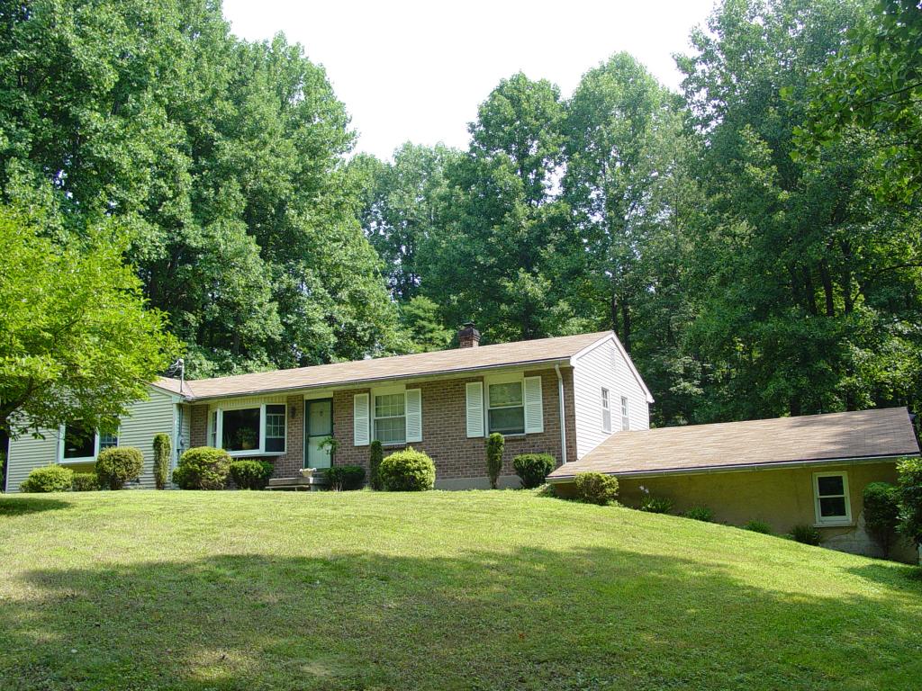 499 CHARLESTOWN RD