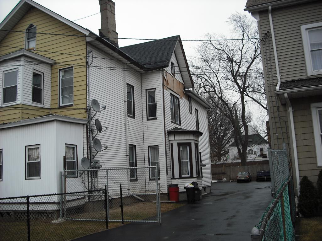 MLS #/Web ID: 2675526