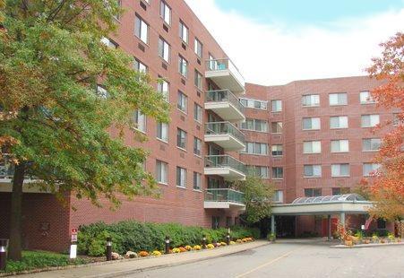 609 South Orange Ave 2D
