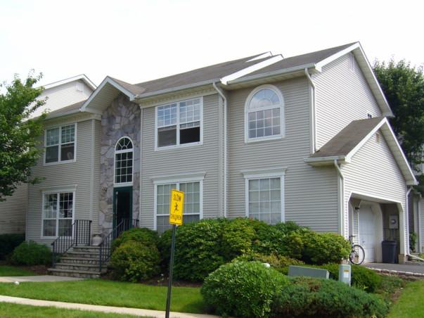 MLS #/Web ID: 2694226