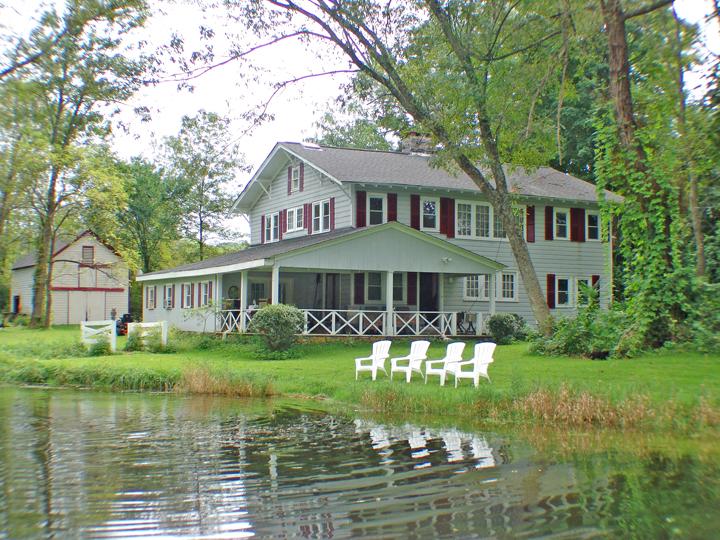 MLS #/Web ID: 2705926