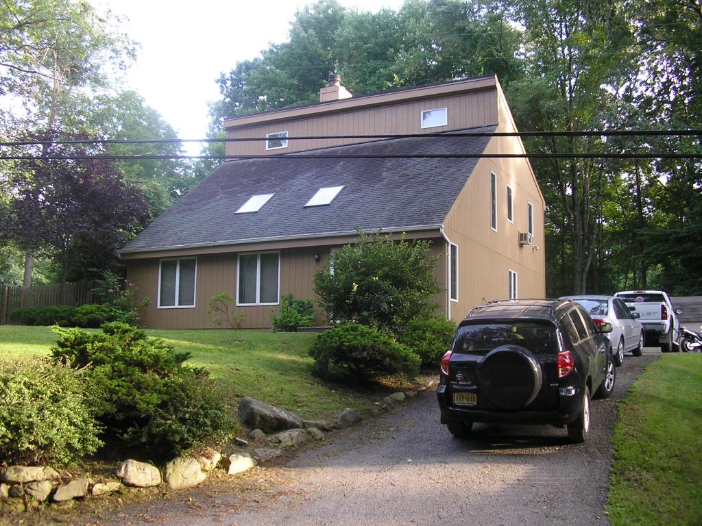 MLS #/Web ID: 2706226