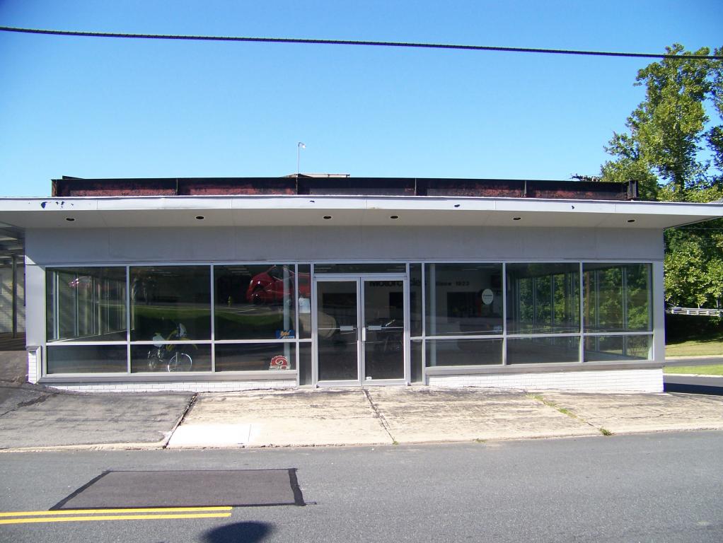 333 MORRIS ST