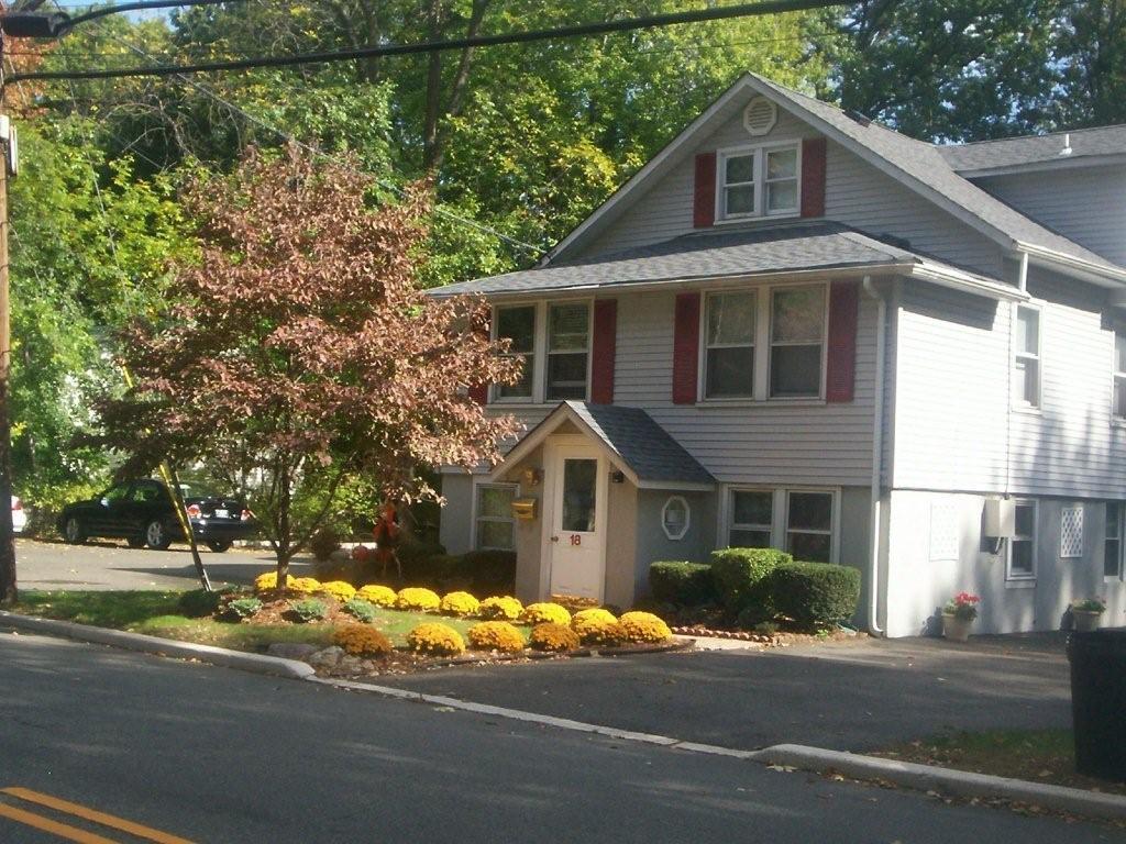 18 CALIFON RD