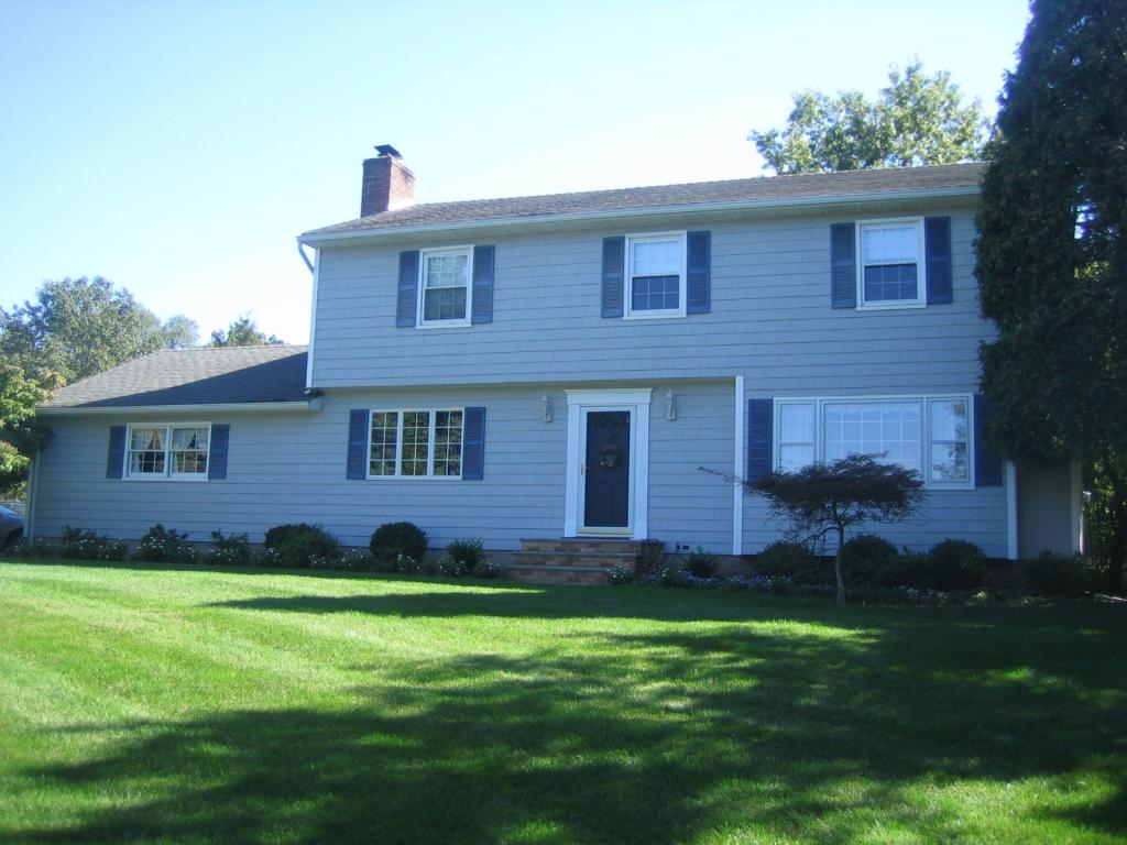 MLS #/Web ID: 2717826