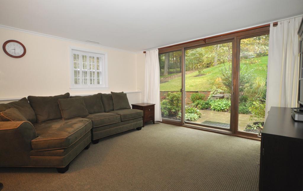 MLS #/Web ID: 2722826