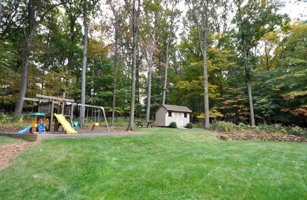 MLS #/Web ID: 2722826