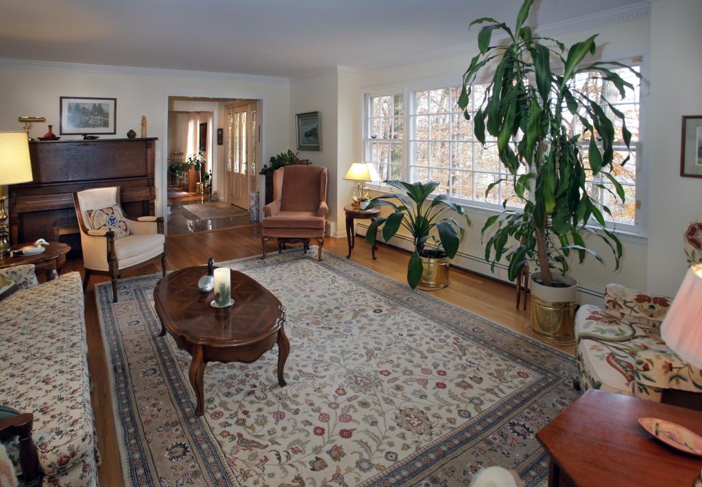 MLS #/Web ID: 2723726