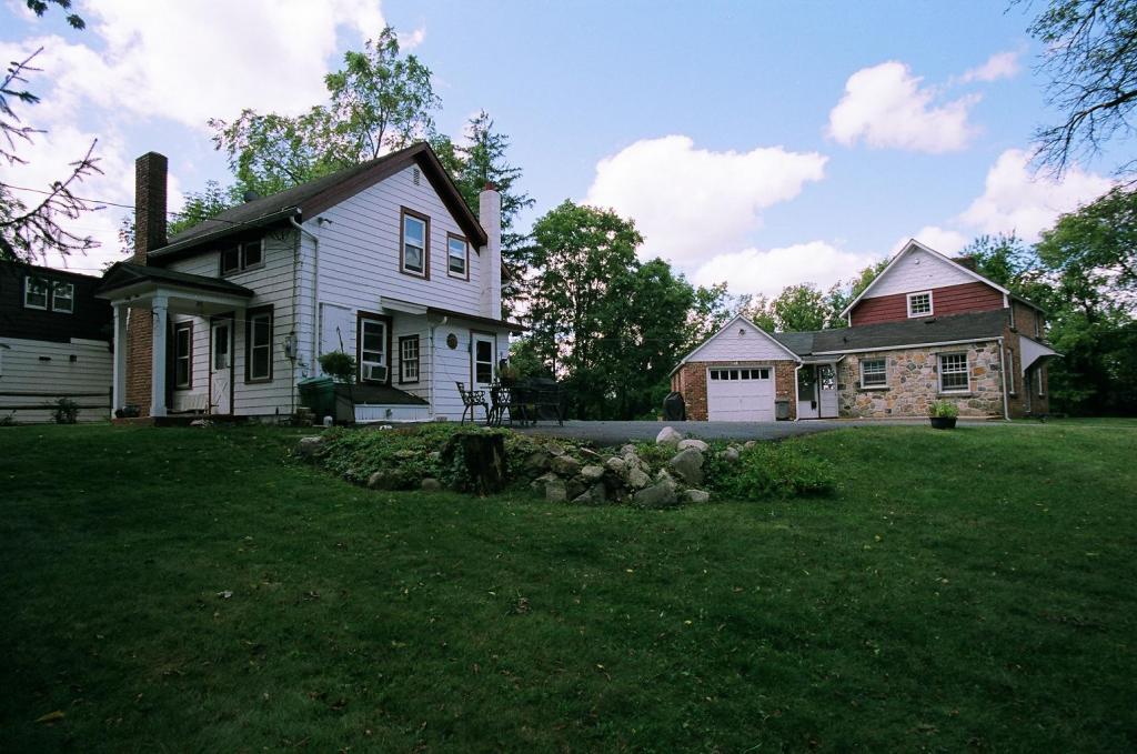 60 & 61 WOODPORT RD