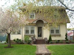 MLS #/Web ID: 2598327