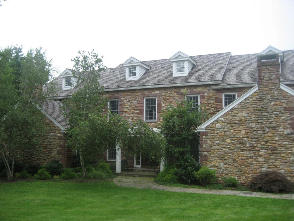 MLS #/Web ID: 2656927