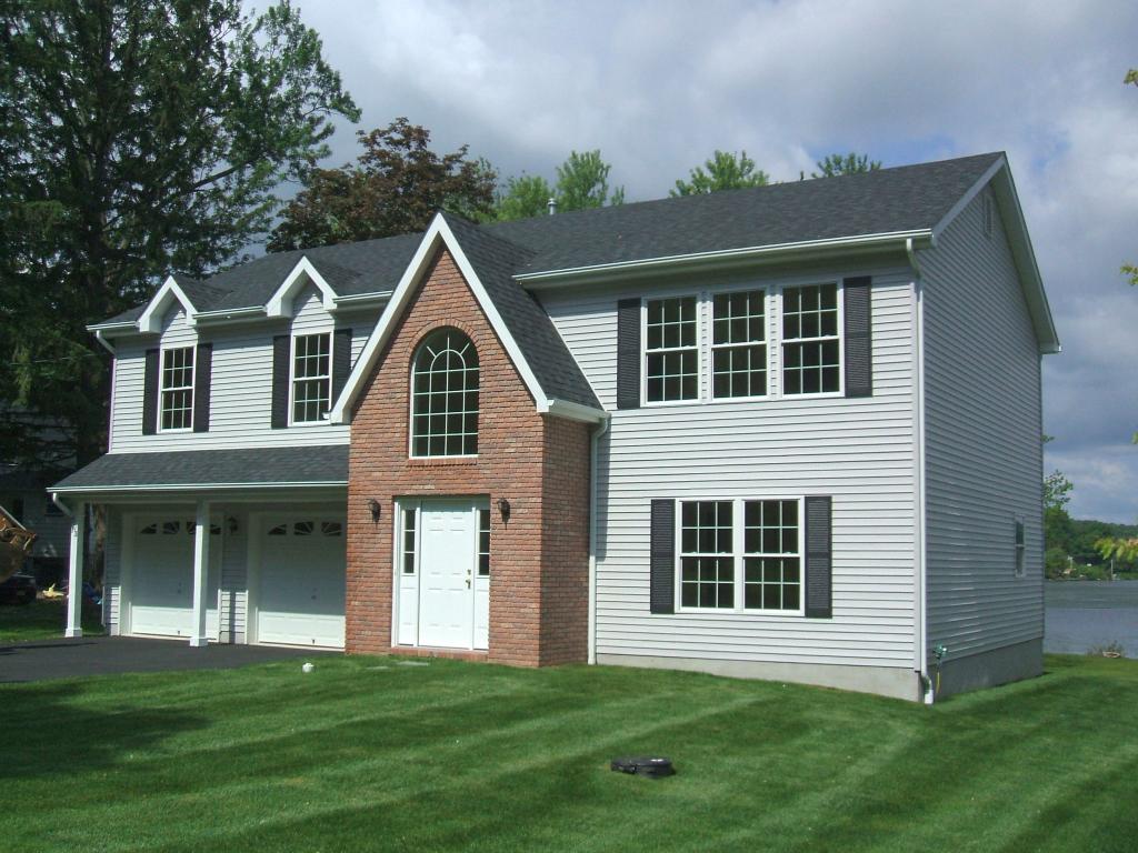 MLS #/Web ID: 2689427