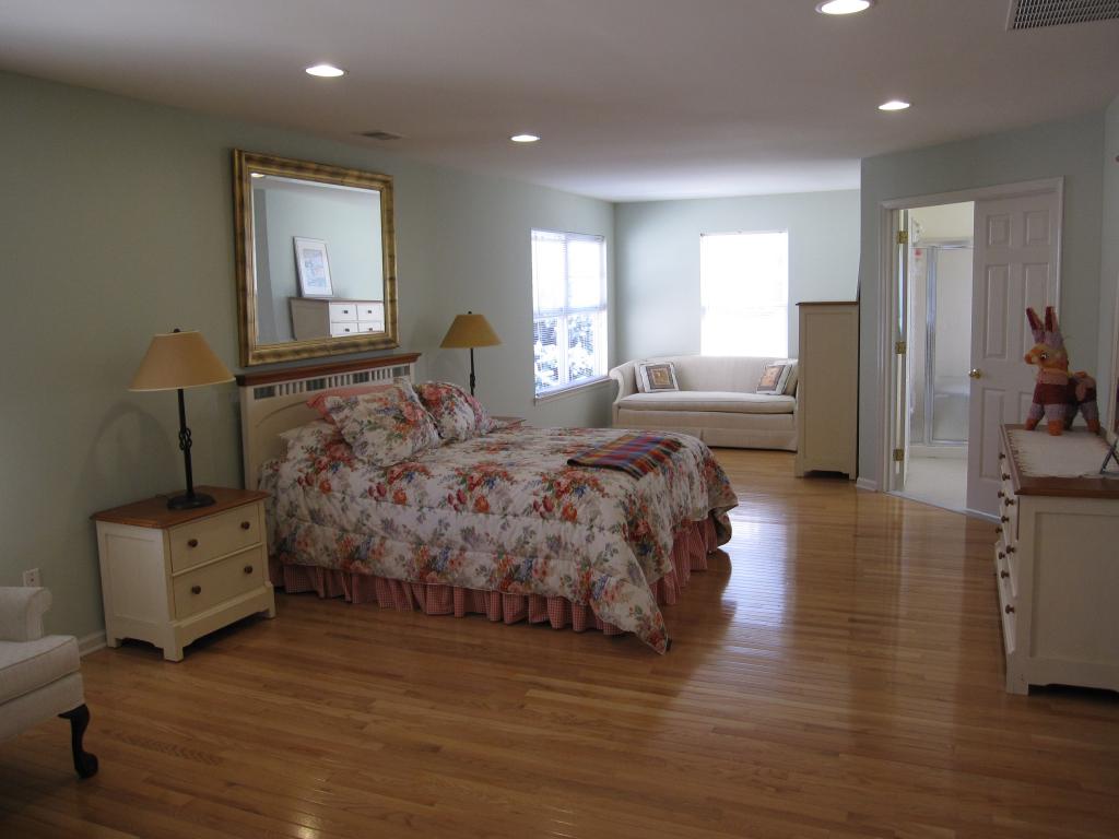 69 SAXTON DR