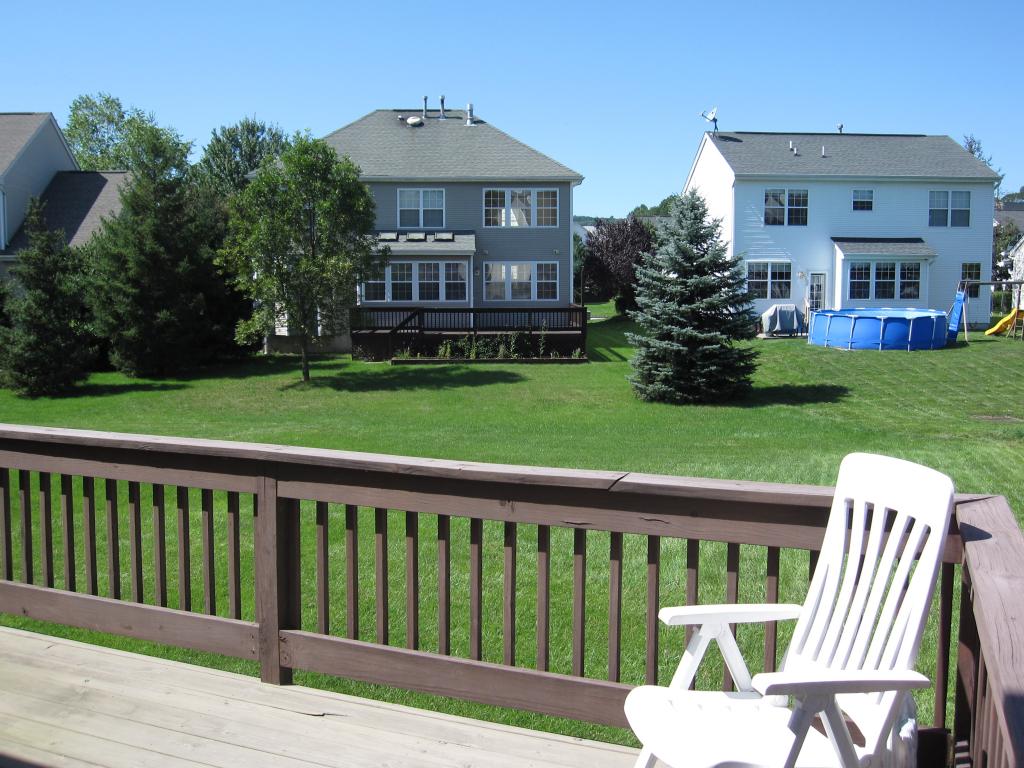 69 SAXTON DR