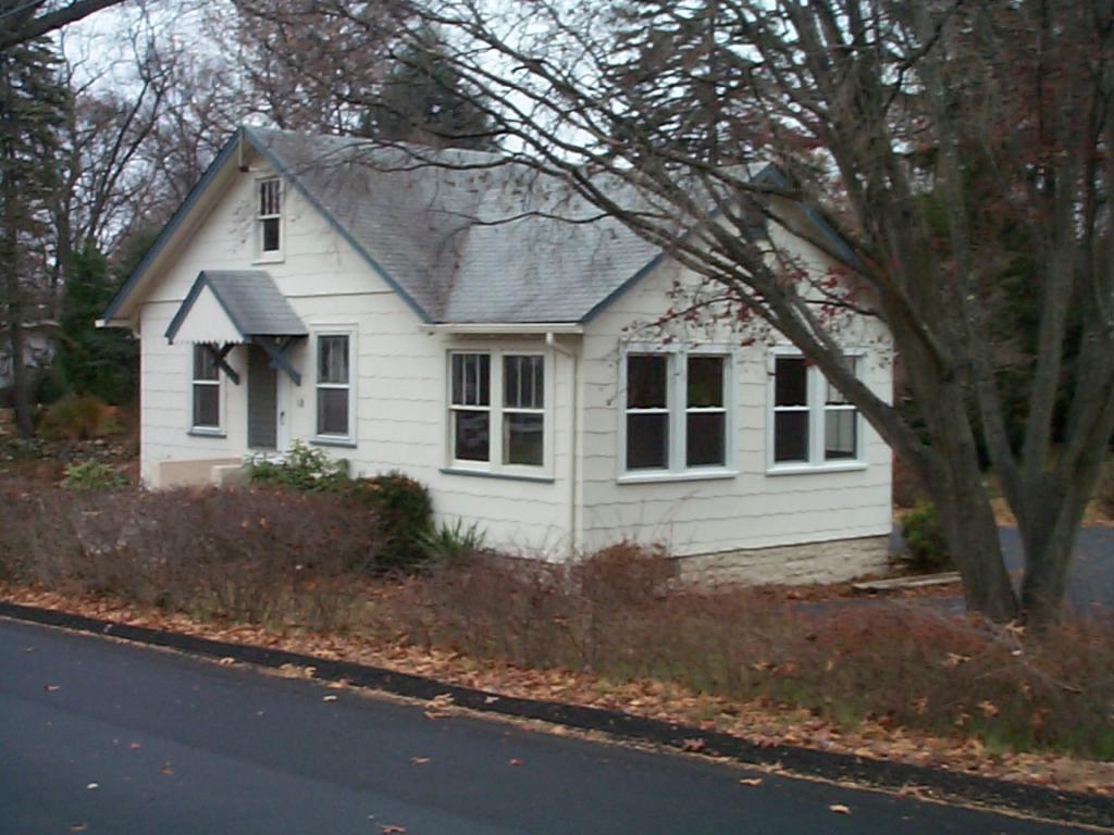 MLS #/Web ID: 2710727