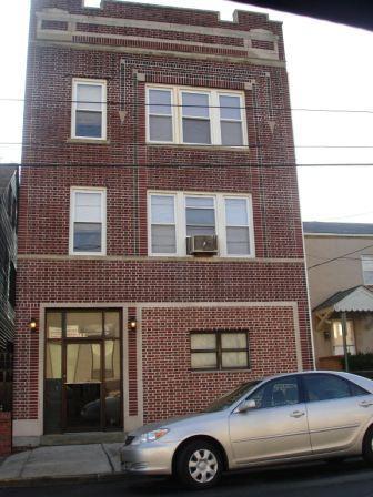 MLS #/Web ID: 2721427