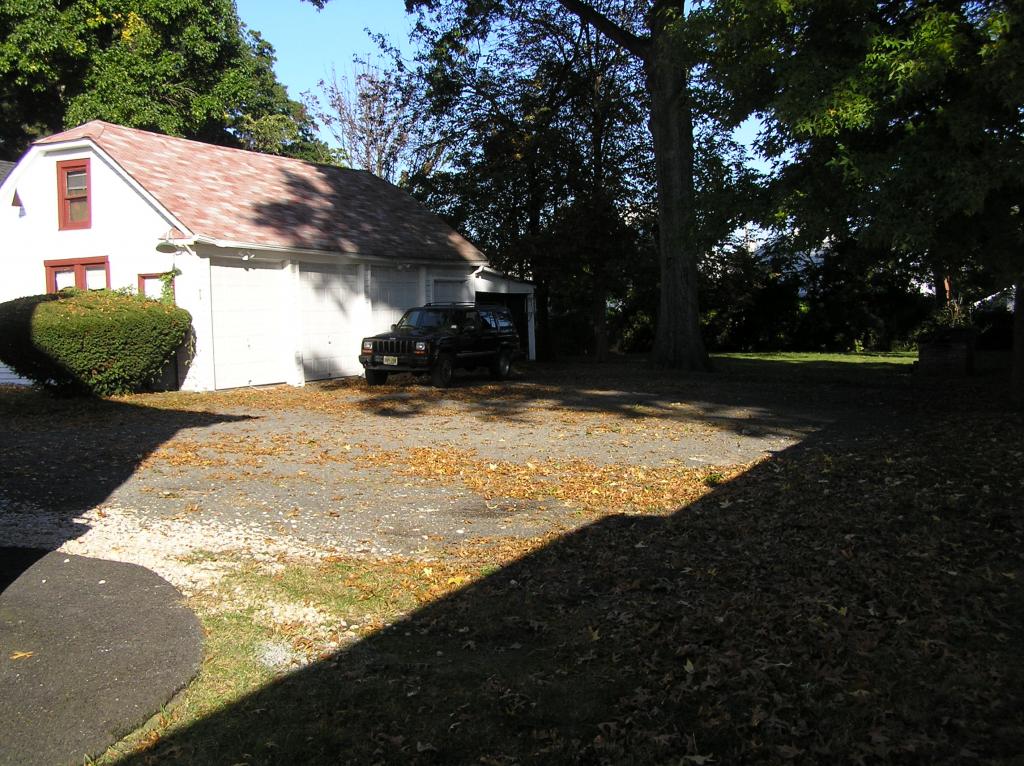 MLS #/Web ID: 2722327