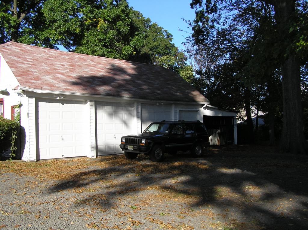 MLS #/Web ID: 2722327